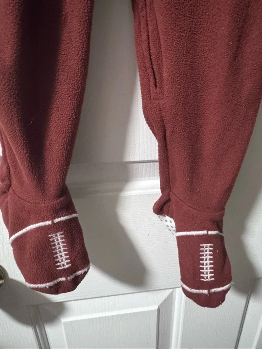 TWIN BUNDLE / CHILDREN’S PLACE / Football 🏈 Fleece Sleepers (18-24 months)